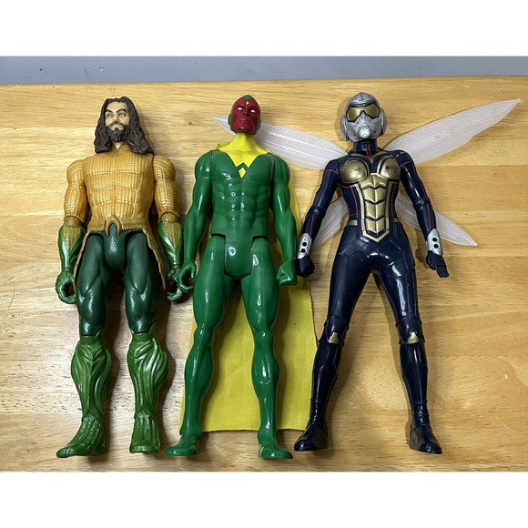 Marvel Avengers Figure Die-Cast 2.5 Pollici - Set Da 4 Eroi In Metallo - Giocattoli Ufficiali Per Bambini E Collezionisti